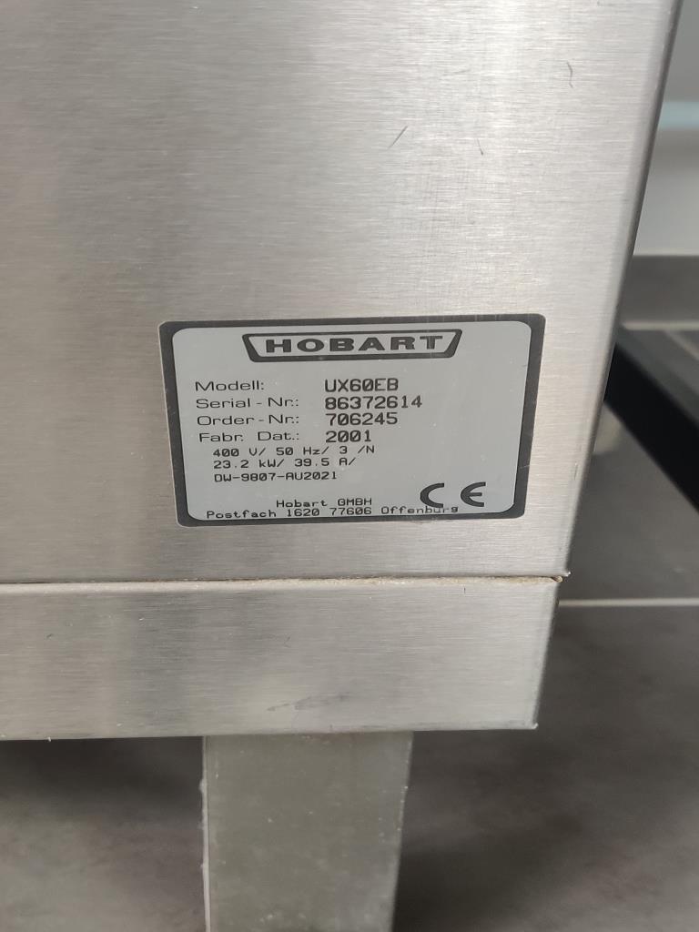 gepflegte Spiralknetmaschinen sowie eine Universalspülmaschine-3