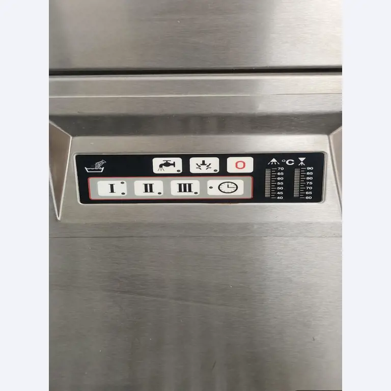 gepflegte Spiralknetmaschinen sowie eine Universalspülmaschine-4