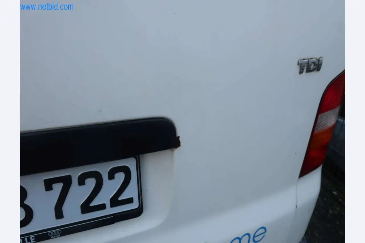 Transporter und Fahrzeuge-13