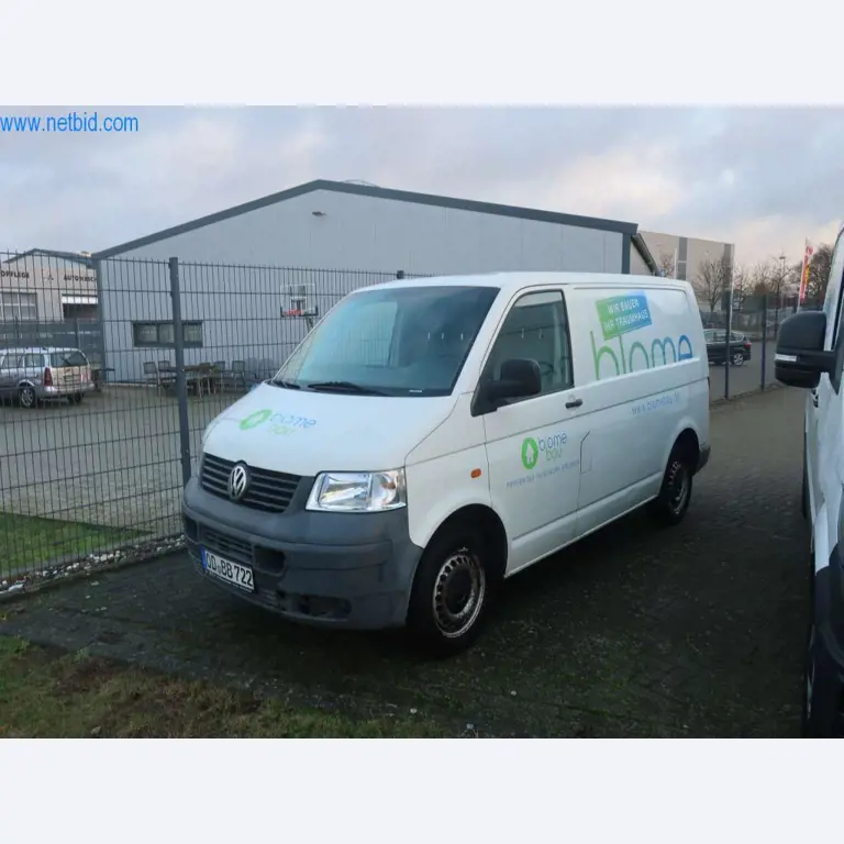 Transporter und Fahrzeuge-1