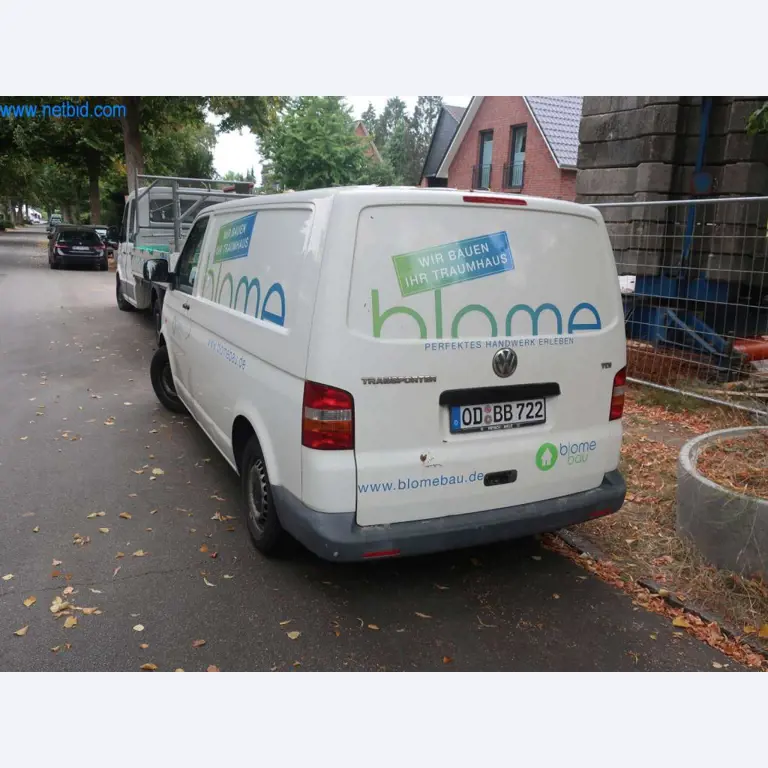 Transporter und Fahrzeuge-6