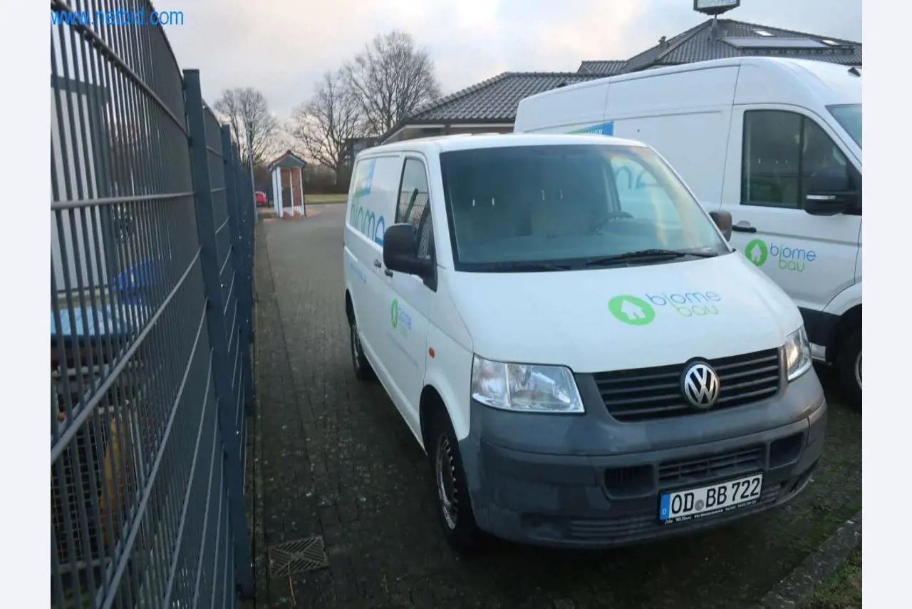 Transporter und Fahrzeuge-7