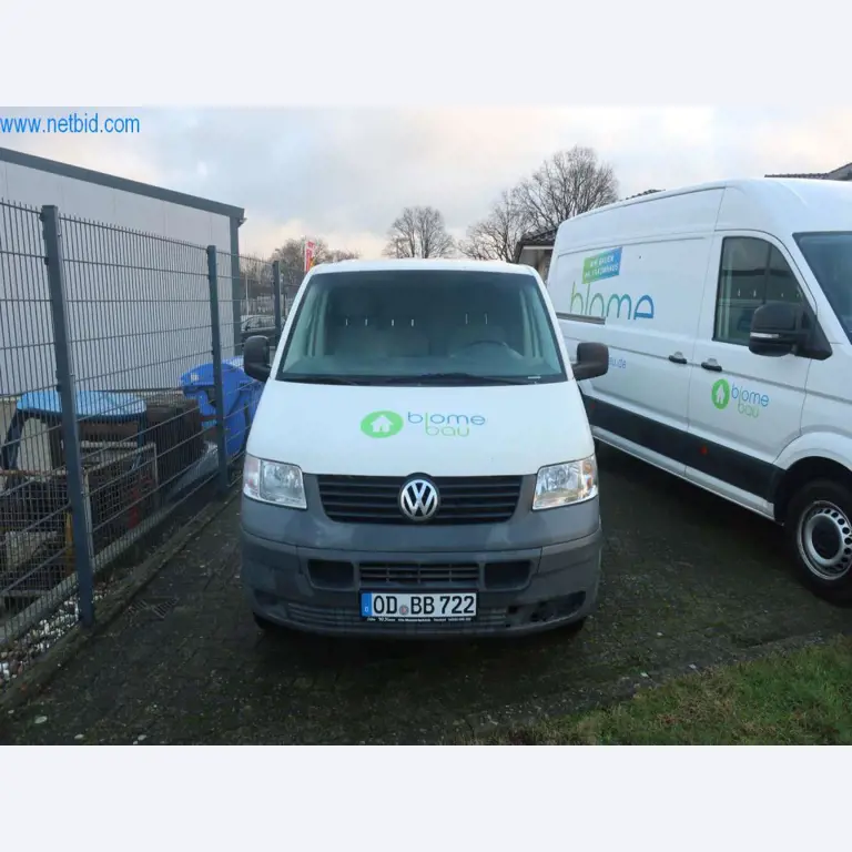 Transporter und Fahrzeuge-8
