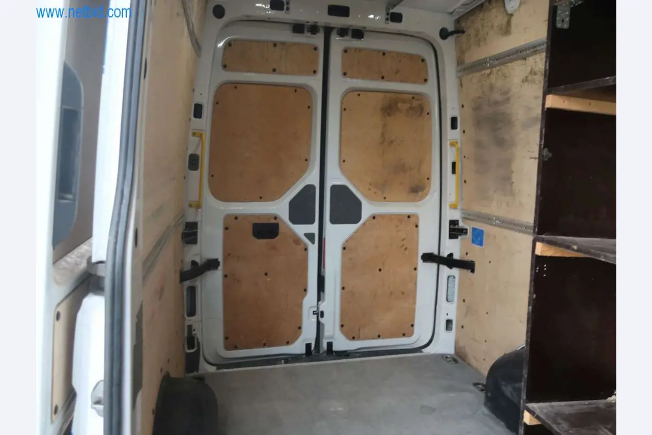 Transporter und Fahrzeuge-5