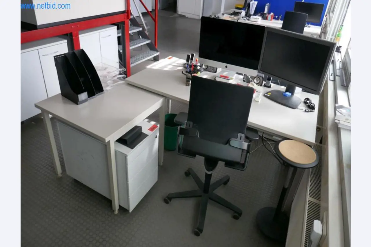 Tiskařské a třídicí stroje-2