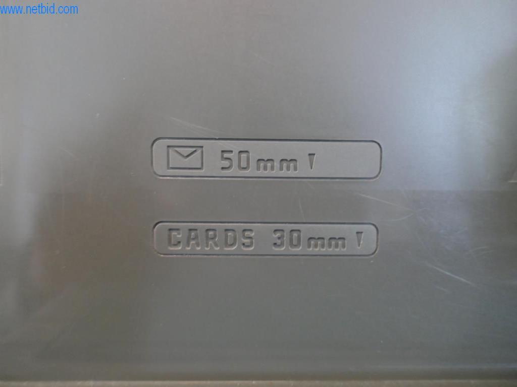 Tiskařské a třídicí stroje-3