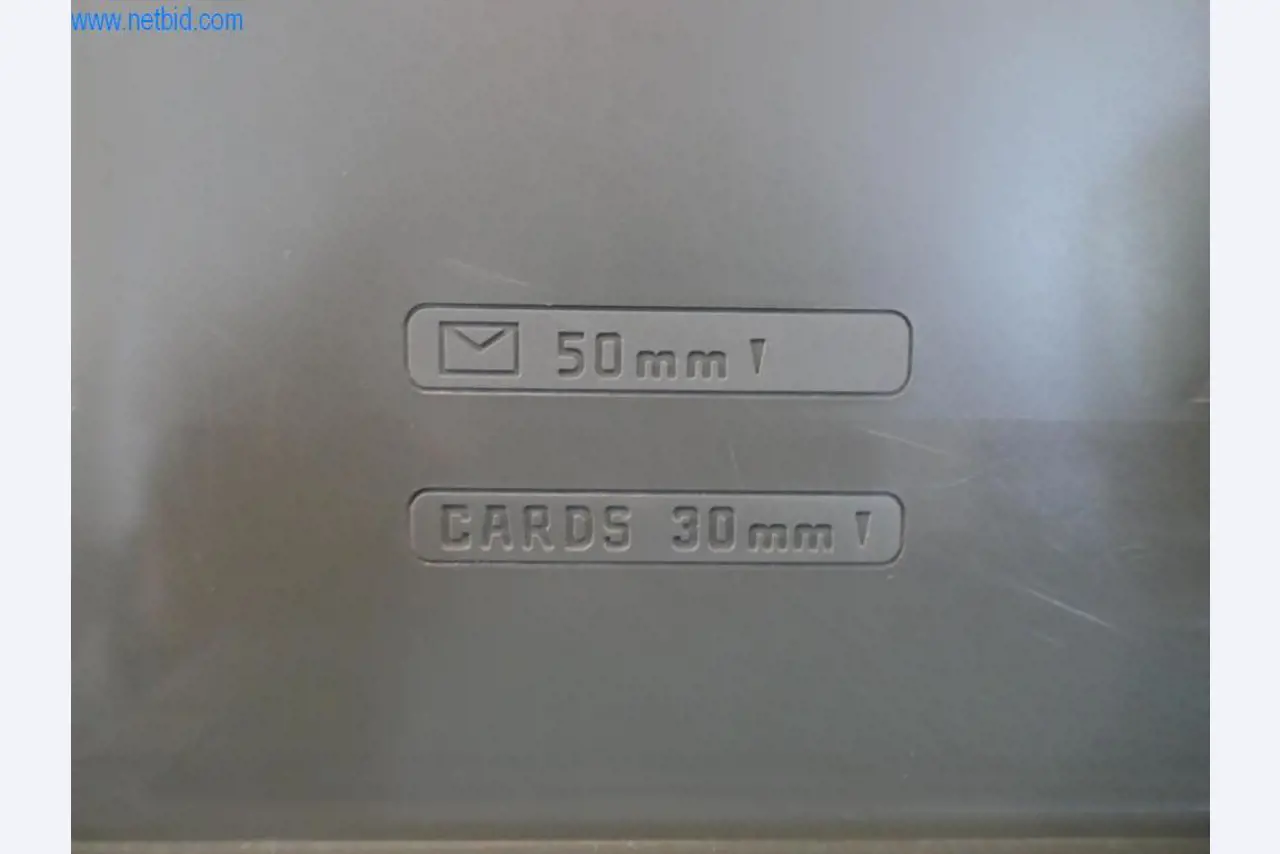 Tiskařské a třídicí stroje-3