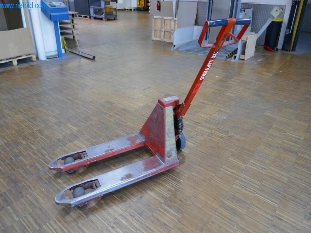 Tiskařské a třídicí stroje-1