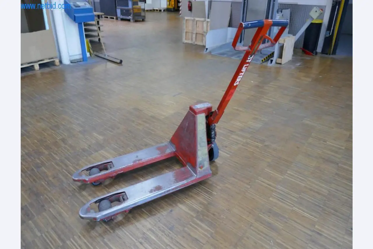 Tiskařské a třídicí stroje-1