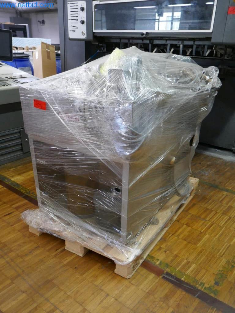 Tiskařské a třídicí stroje-11