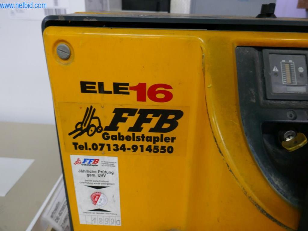 Tiskařské a třídicí stroje-2