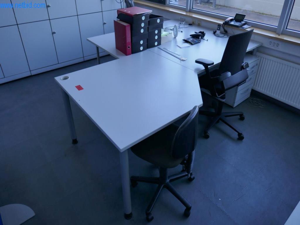 Maschinen aus dem Bereich Drucken und Sortieren-1