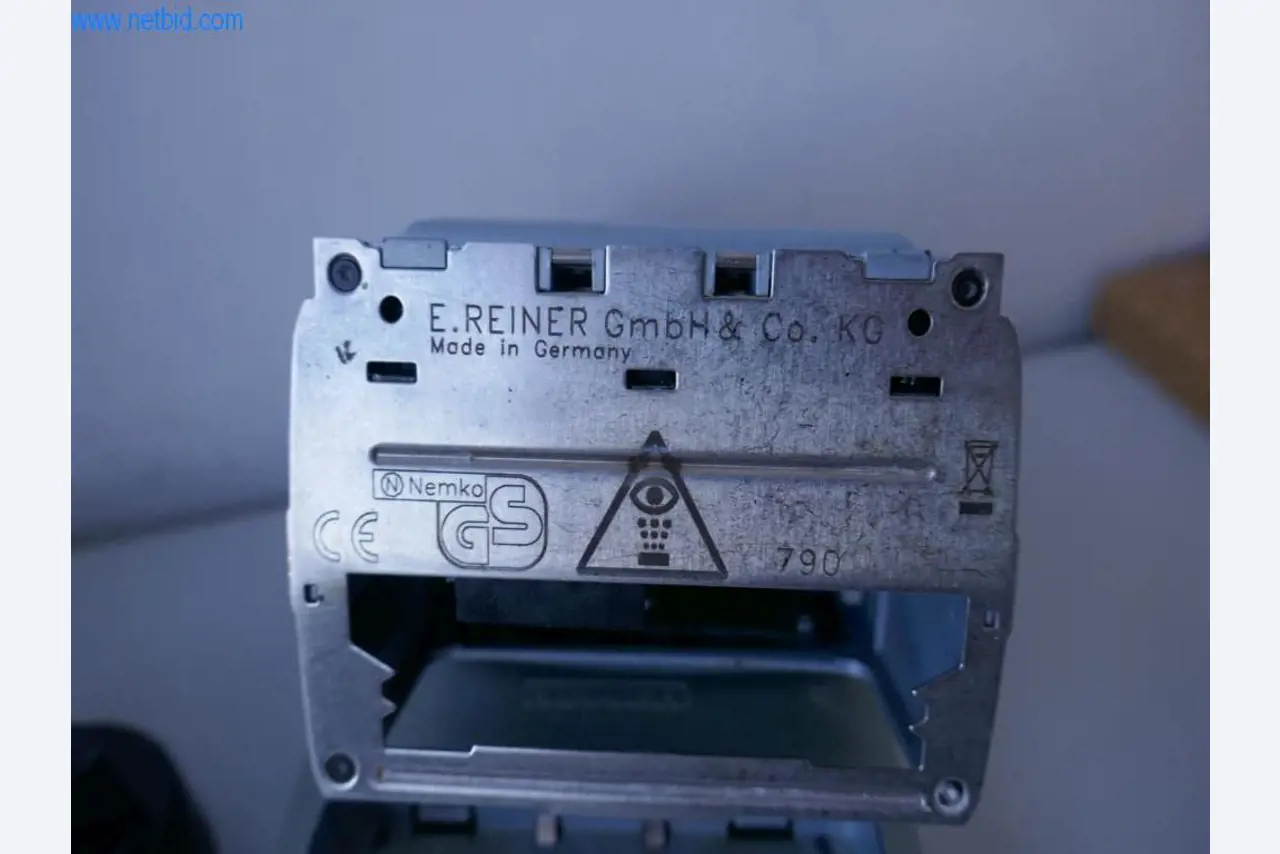 Tiskařské a třídicí stroje-3