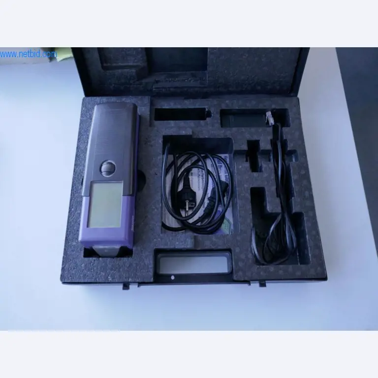 Maschinen aus dem Bereich Drucken und Sortieren-1