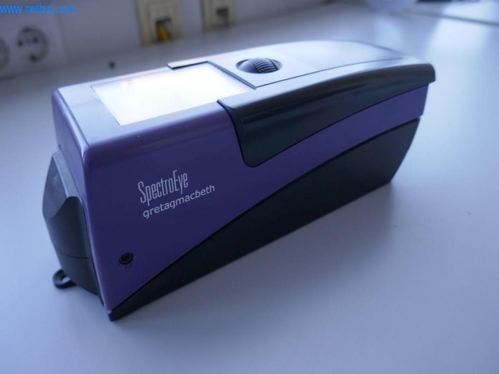 Maschinen aus dem Bereich Drucken und Sortieren-2