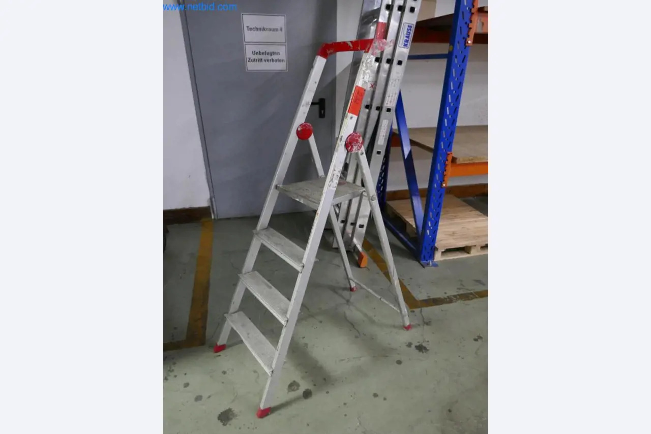 Tiskařské a třídicí stroje-3