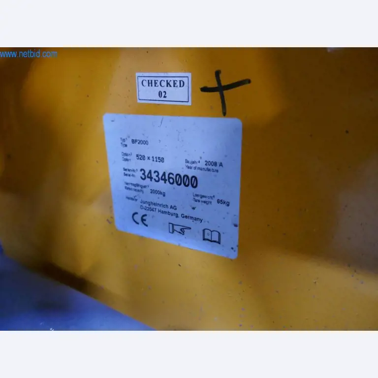 Tiskařské a třídicí stroje-2