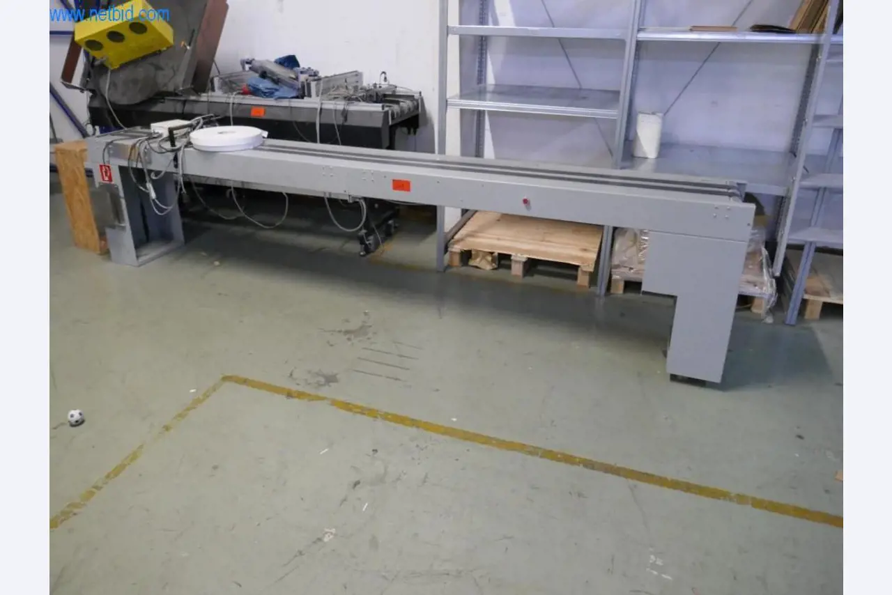 Maschinen aus dem Bereich Drucken und Sortieren-1