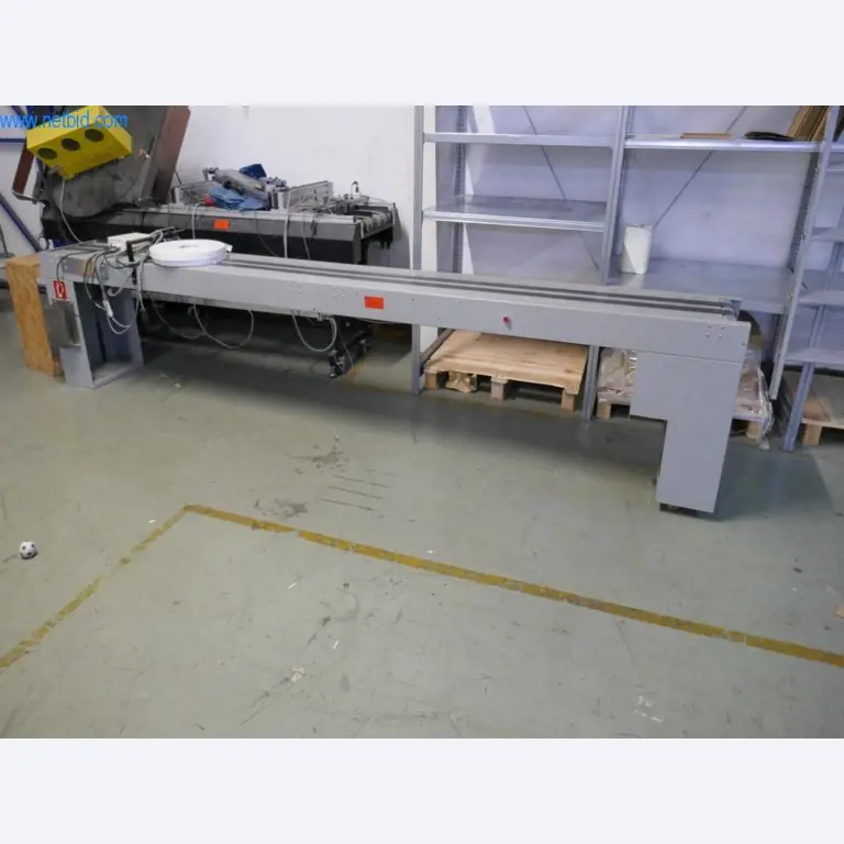 Maschinen aus dem Bereich Drucken und Sortieren-1