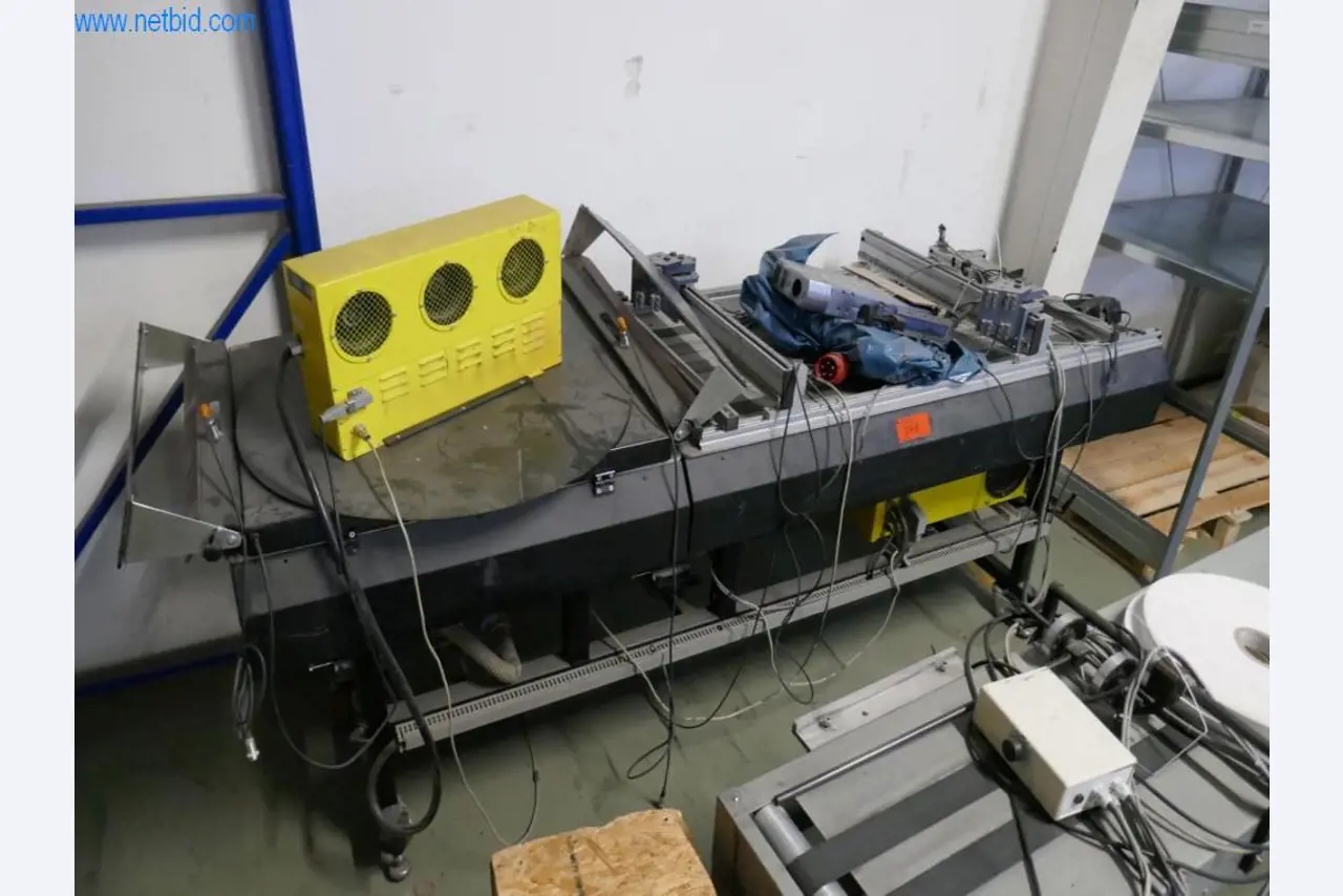 Maschinen aus dem Bereich Drucken und Sortieren-3