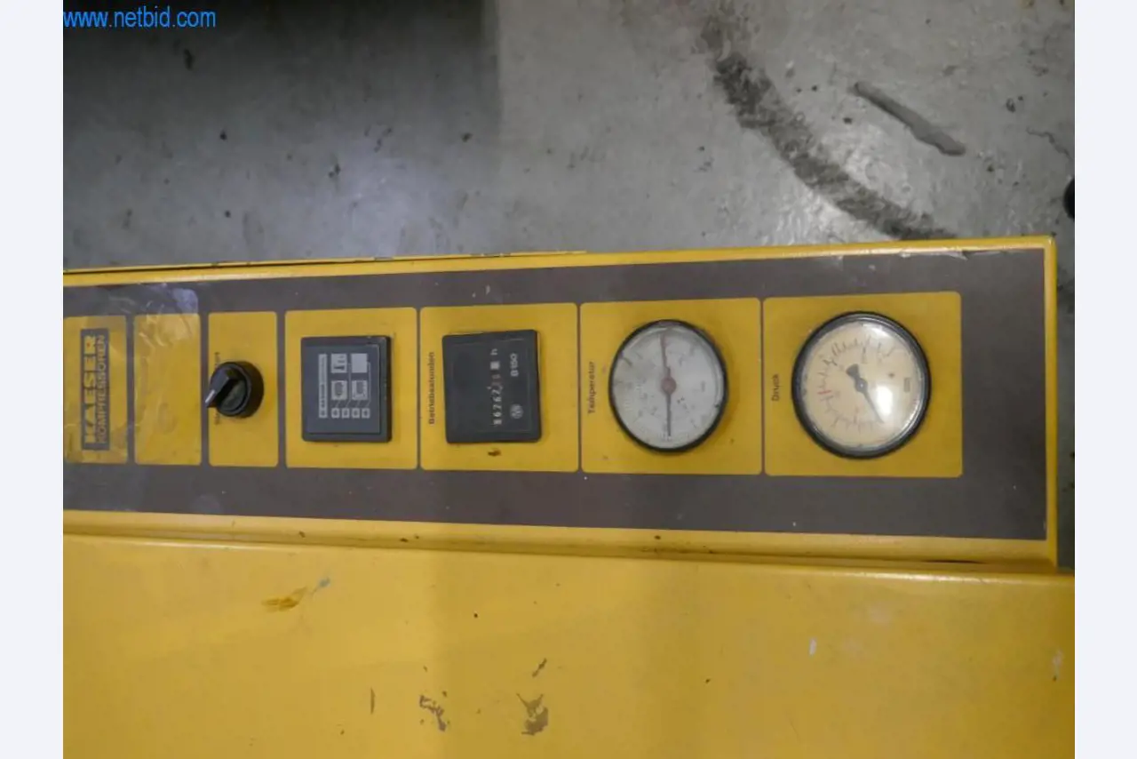 Tiskařské a třídicí stroje-2