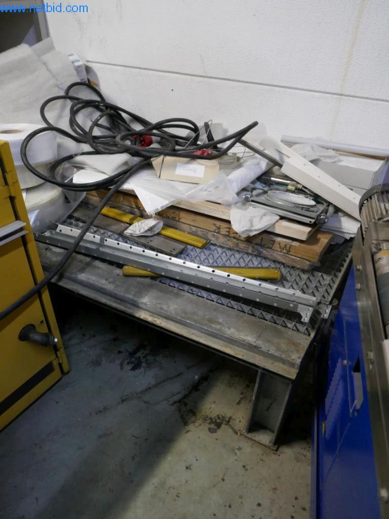 Tiskařské a třídicí stroje-2