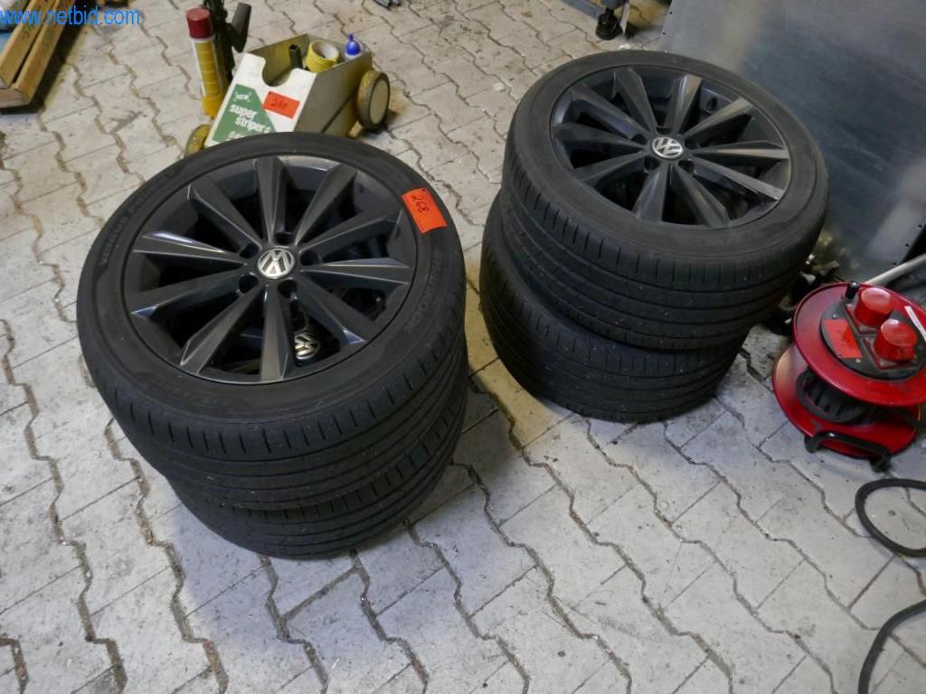 Tiskařské a třídicí stroje-1