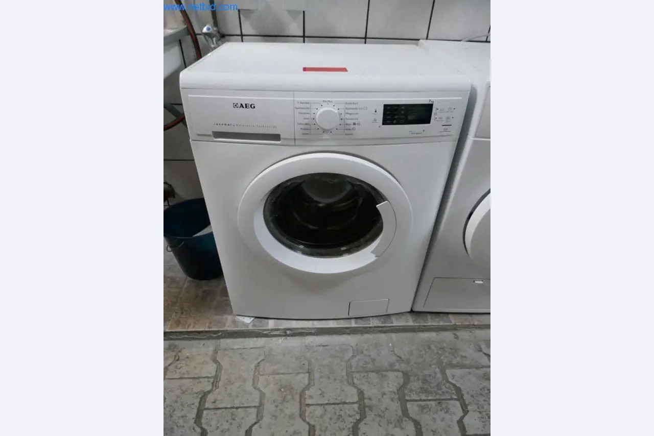 Maschinen aus dem Bereich Drucken und Sortieren-1