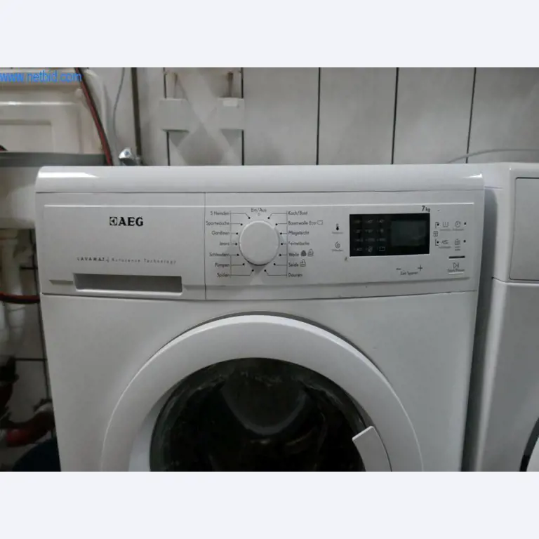 Maschinen aus dem Bereich Drucken und Sortieren-2