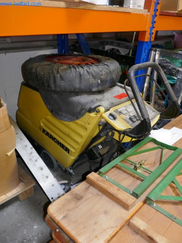 Maschinen aus dem Bereich Drucken und Sortieren-1