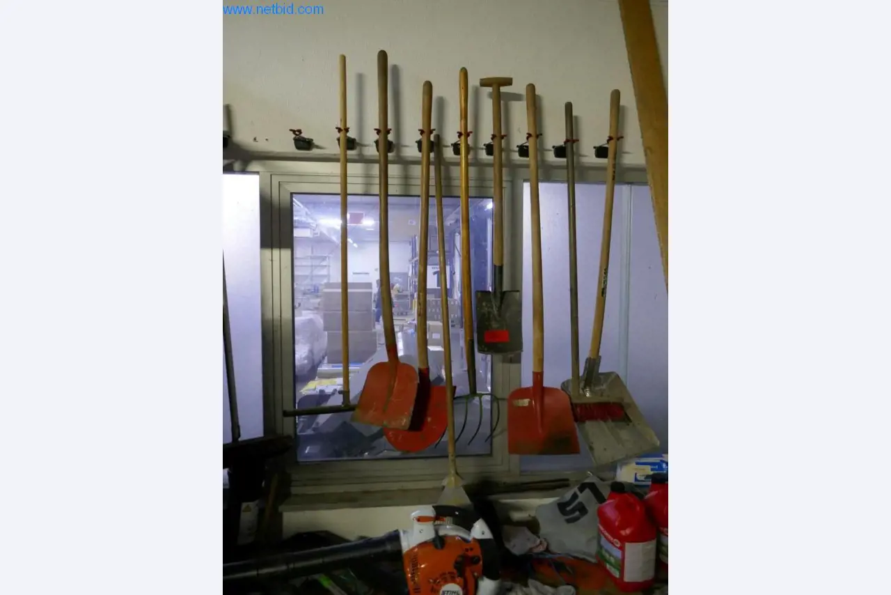 Tiskařské a třídicí stroje-1