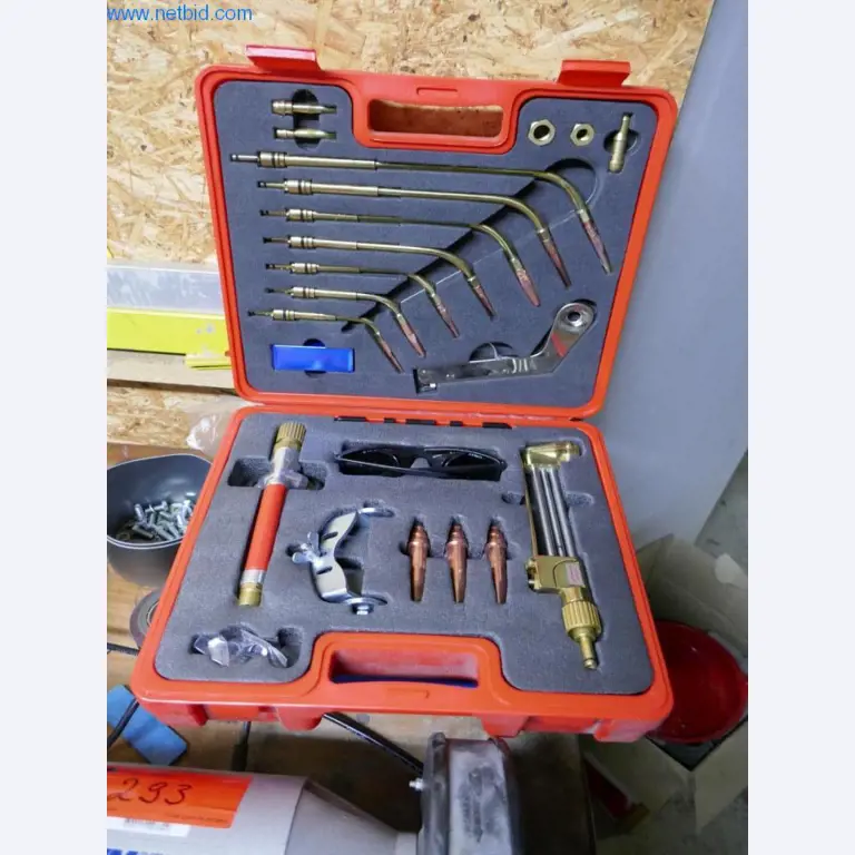 Tiskařské a třídicí stroje-1