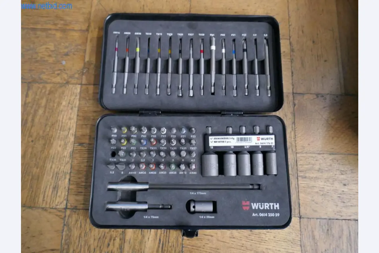 Tiskařské a třídicí stroje-2