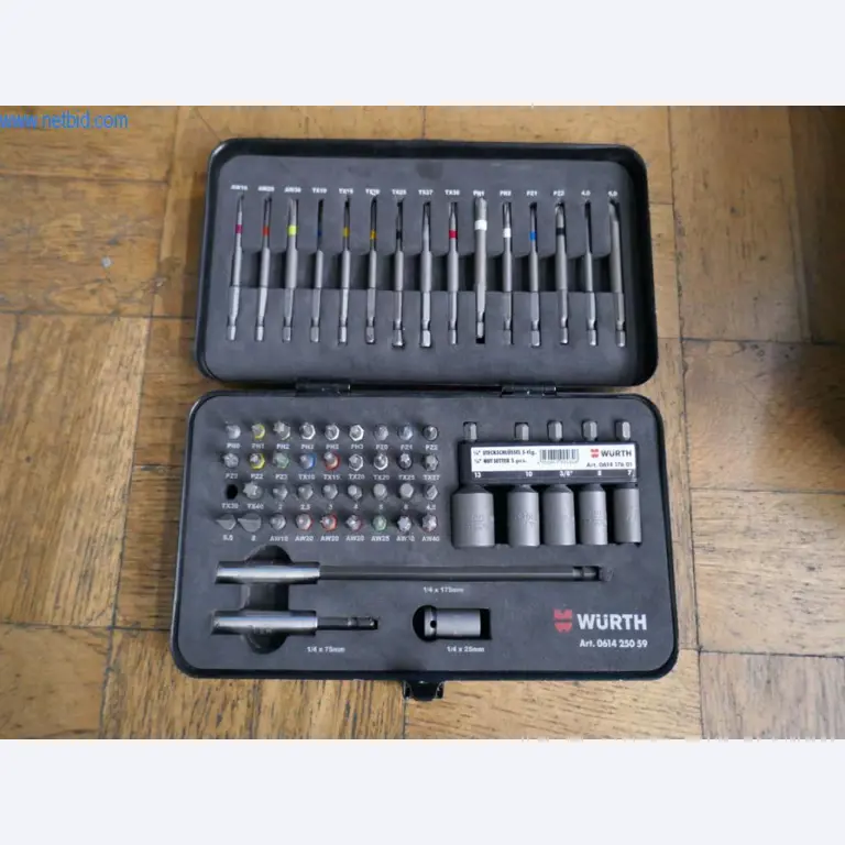 Tiskařské a třídicí stroje-2