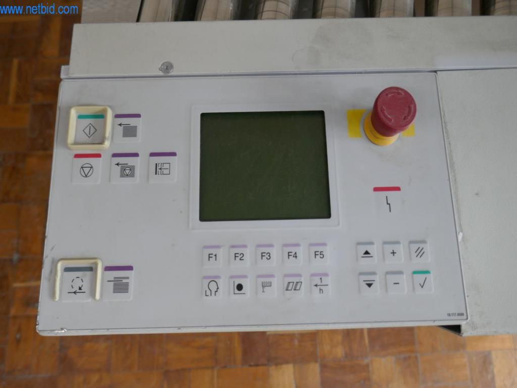 Tiskařské a třídicí stroje-3