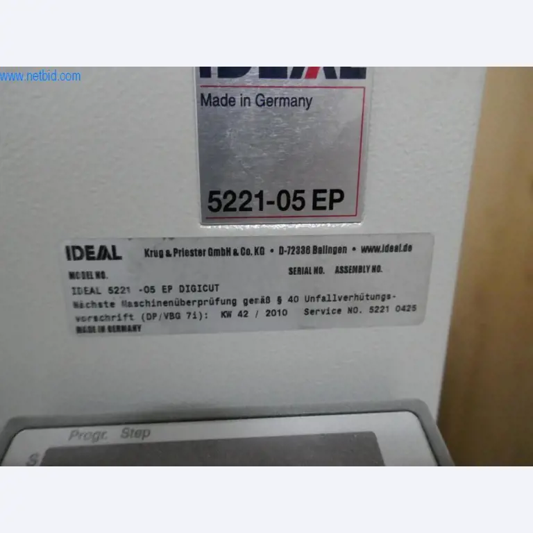 Tiskařské a třídicí stroje-2