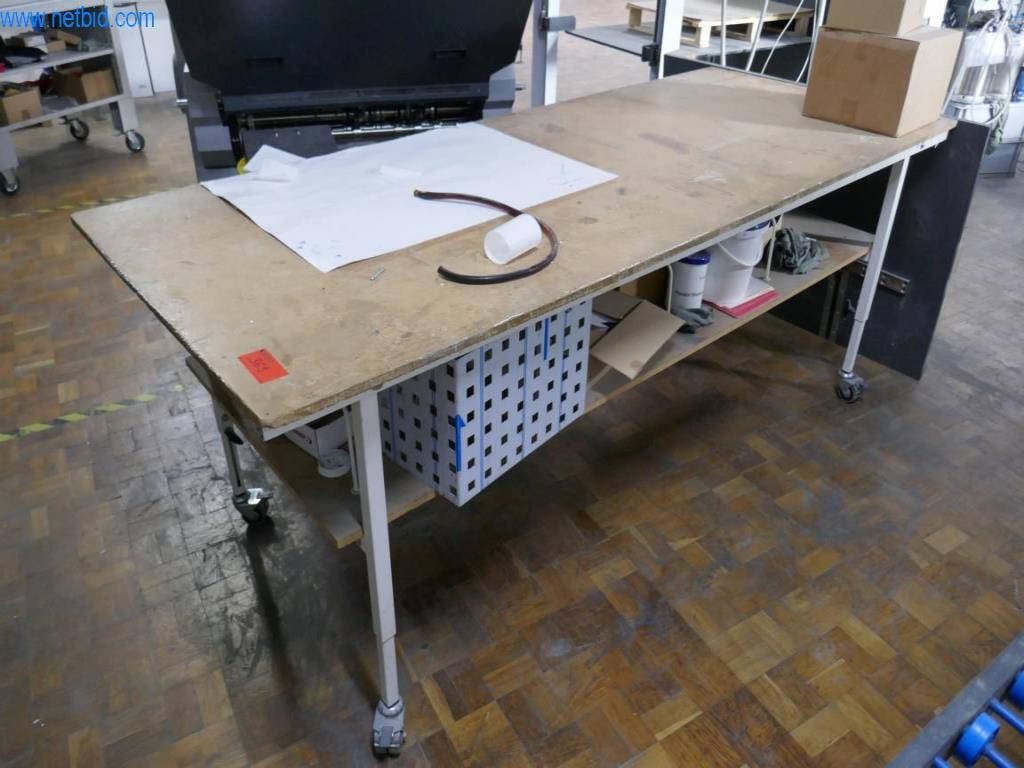 Maschinen aus dem Bereich Drucken und Sortieren-3