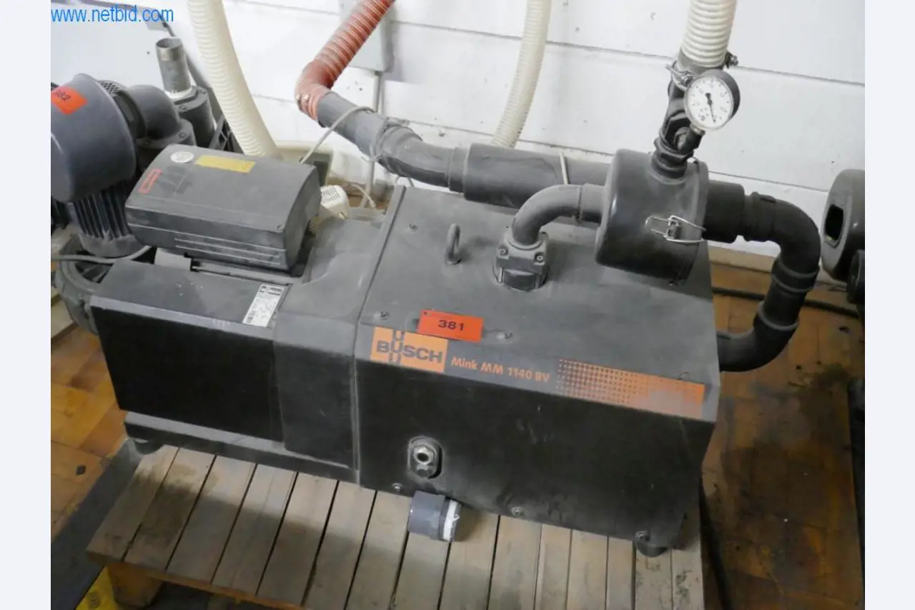 Tiskařské a třídicí stroje-1