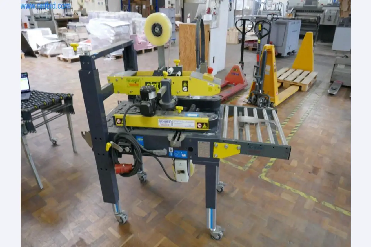 Tiskařské a třídicí stroje-3