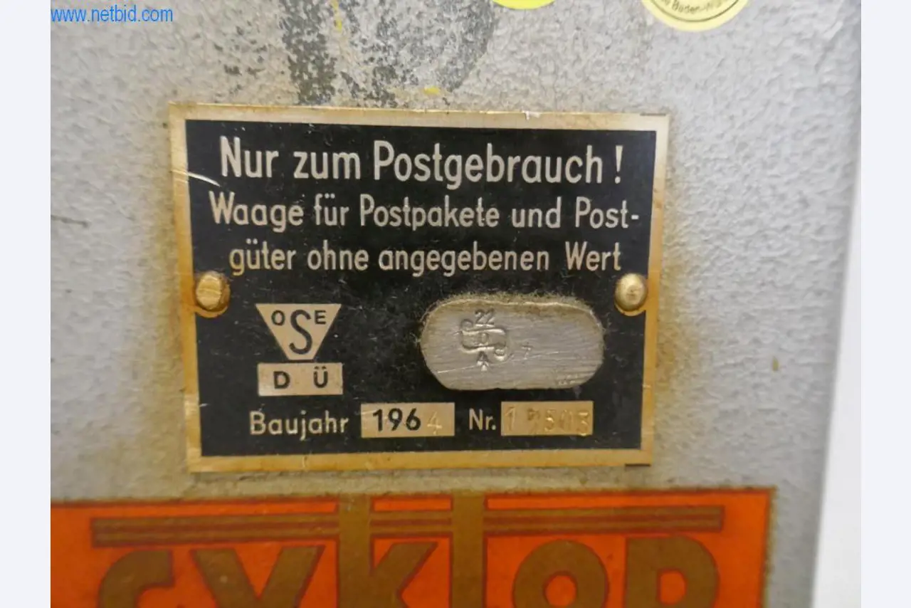 Tiskařské a třídicí stroje-3