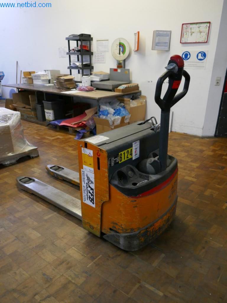 Maschinen aus dem Bereich Drucken und Sortieren-1