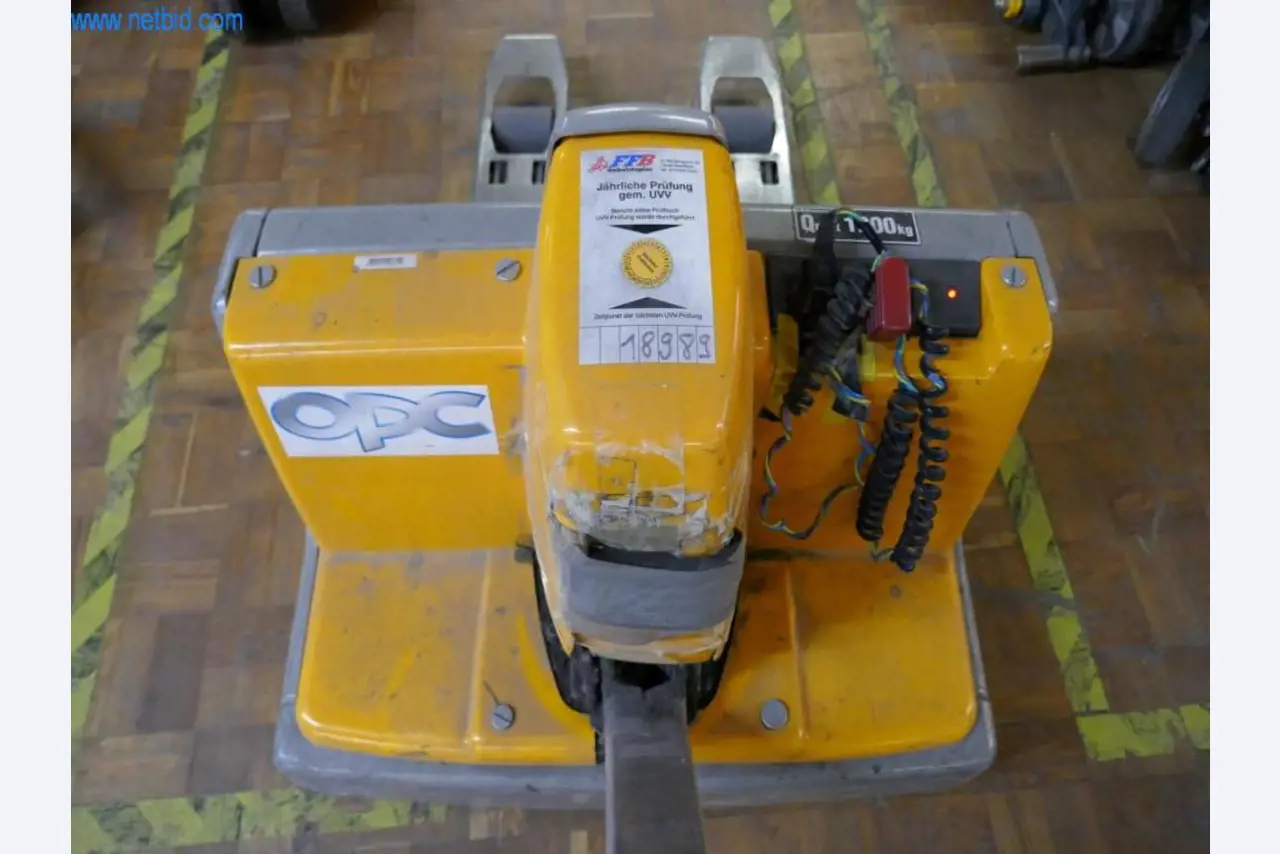 Maschinen aus dem Bereich Drucken und Sortieren-3