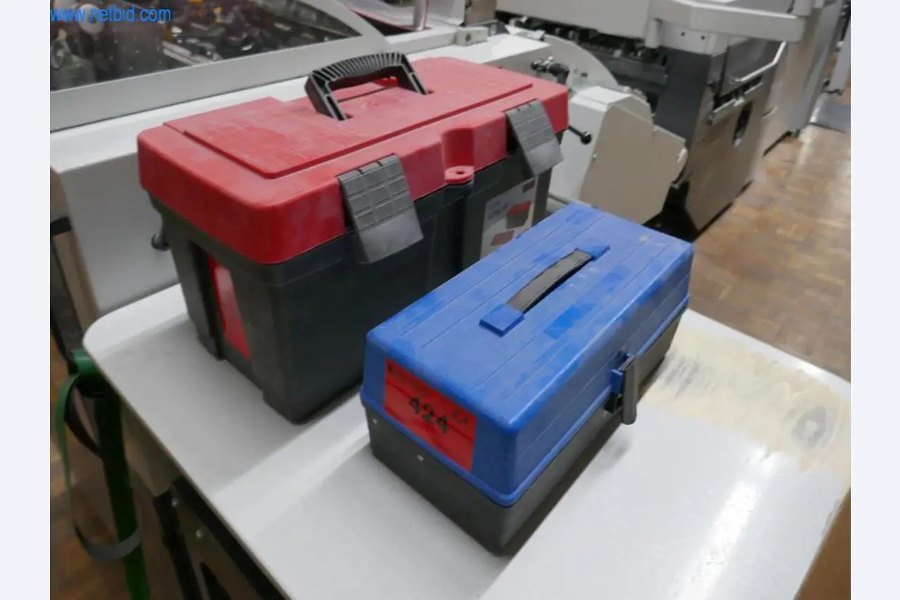 Maschinen aus dem Bereich Drucken und Sortieren-1