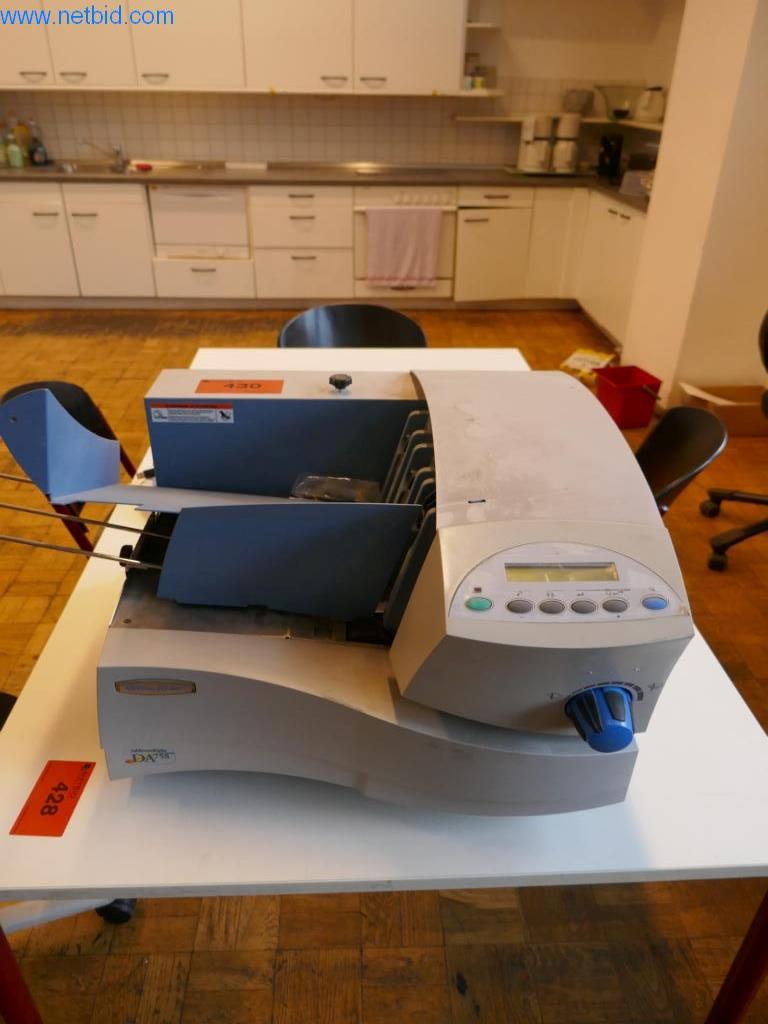 Tiskařské a třídicí stroje-2