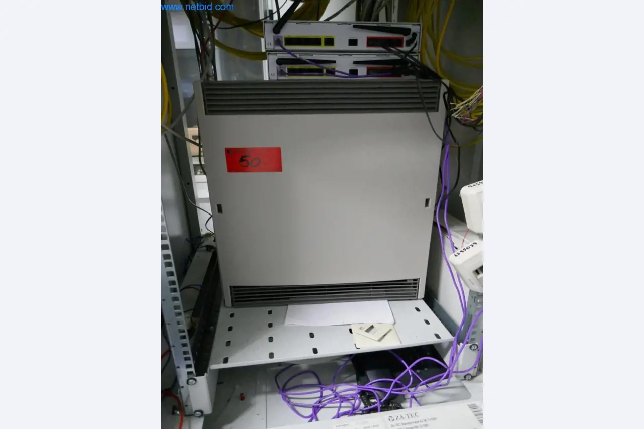 Maschinen aus dem Bereich Drucken und Sortieren-1