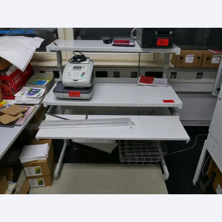 Tiskařské a třídicí stroje-2