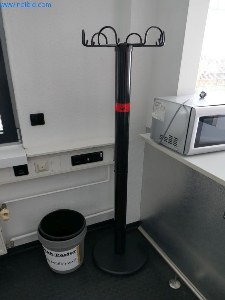 Maschinen aus dem Bereich Drucken und Sortieren-4