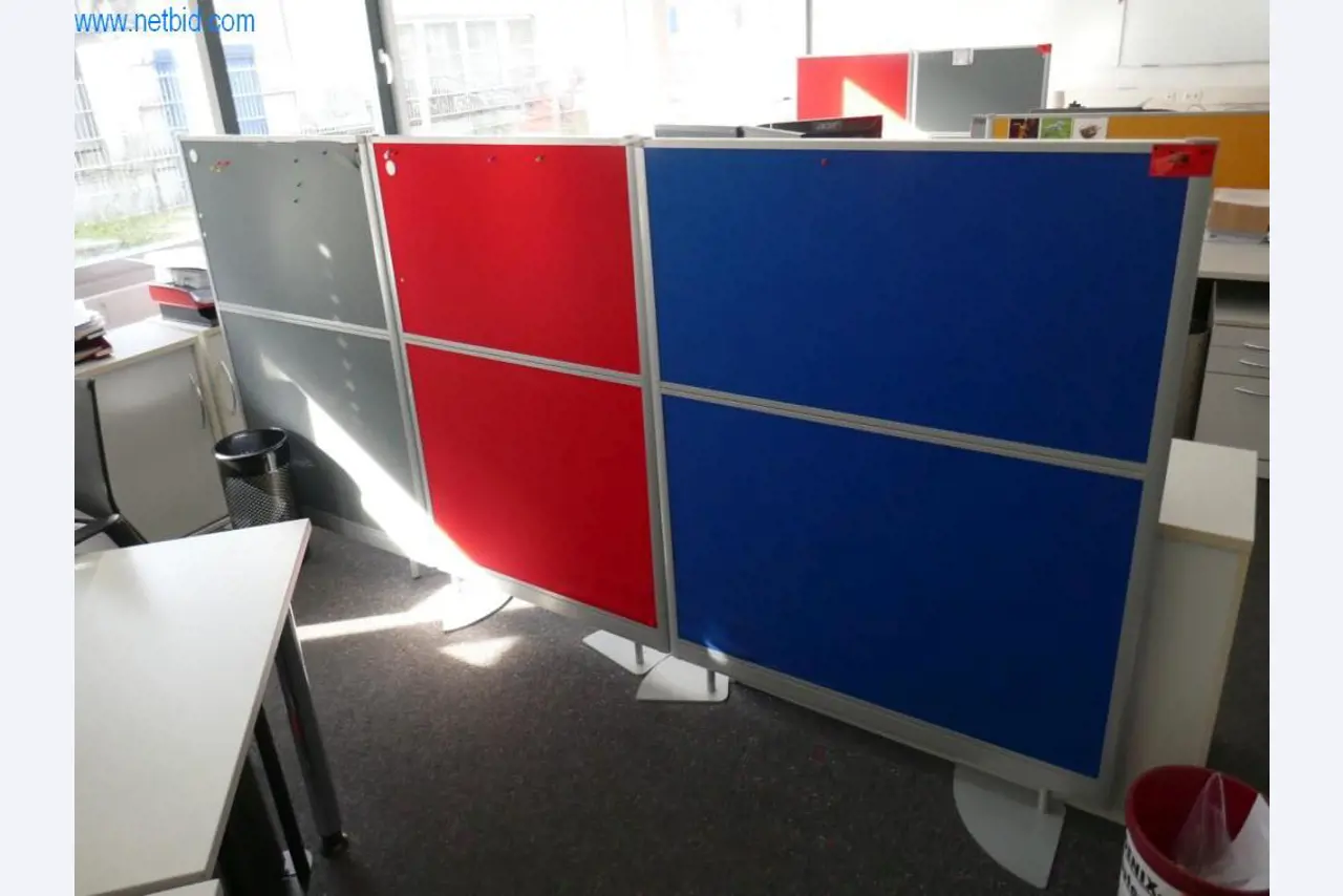 Maschinen aus dem Bereich Drucken und Sortieren-1