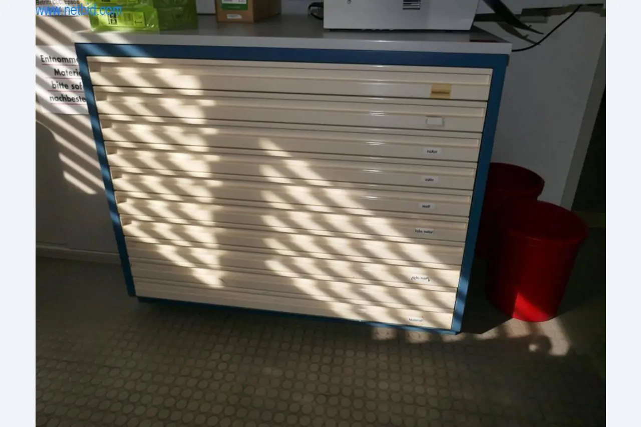 Tiskařské a třídicí stroje-1