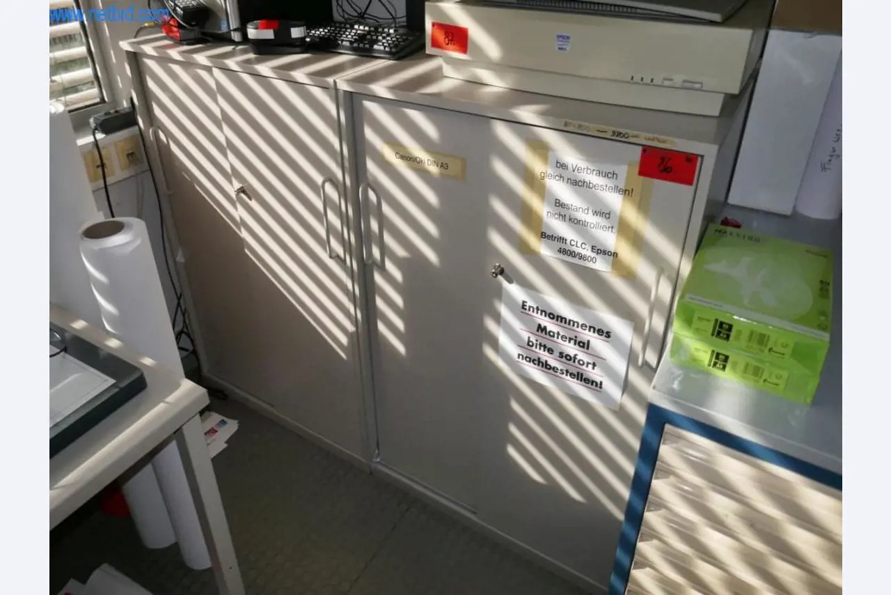 Tiskařské a třídicí stroje-2